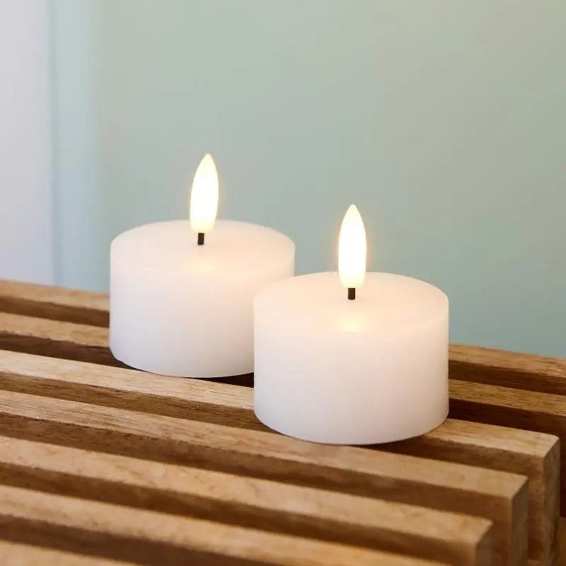 Sada LED voskových čajových svíček Sille Tealight, Ø6 × 3,4 cm, bílé, 2 kusy