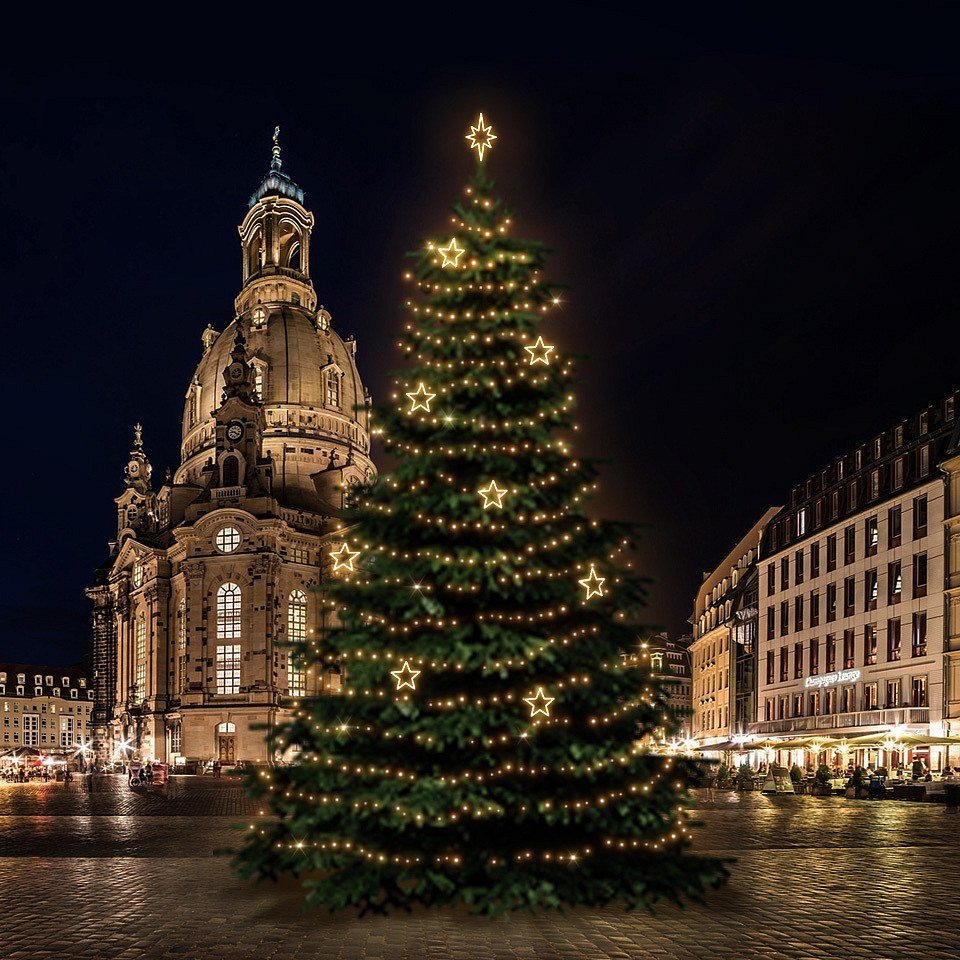 LED-Lichtset für Weihnachtsbäume 18-20 m hoch, warmweiß mit Dekoren DZ115WS1