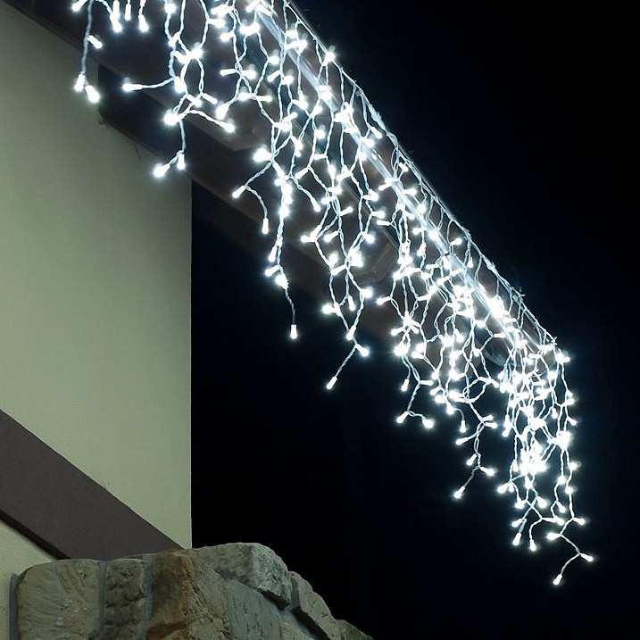 LED-Lichterkette Eiszapfen, 3 x 0,9m, Kaltweiß, 174 Dioden, IP67