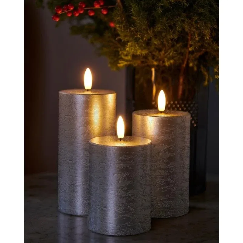 Wachs-LED-Kerzen Sille exklusiv, 3er-Set, silber, heruntergeladen