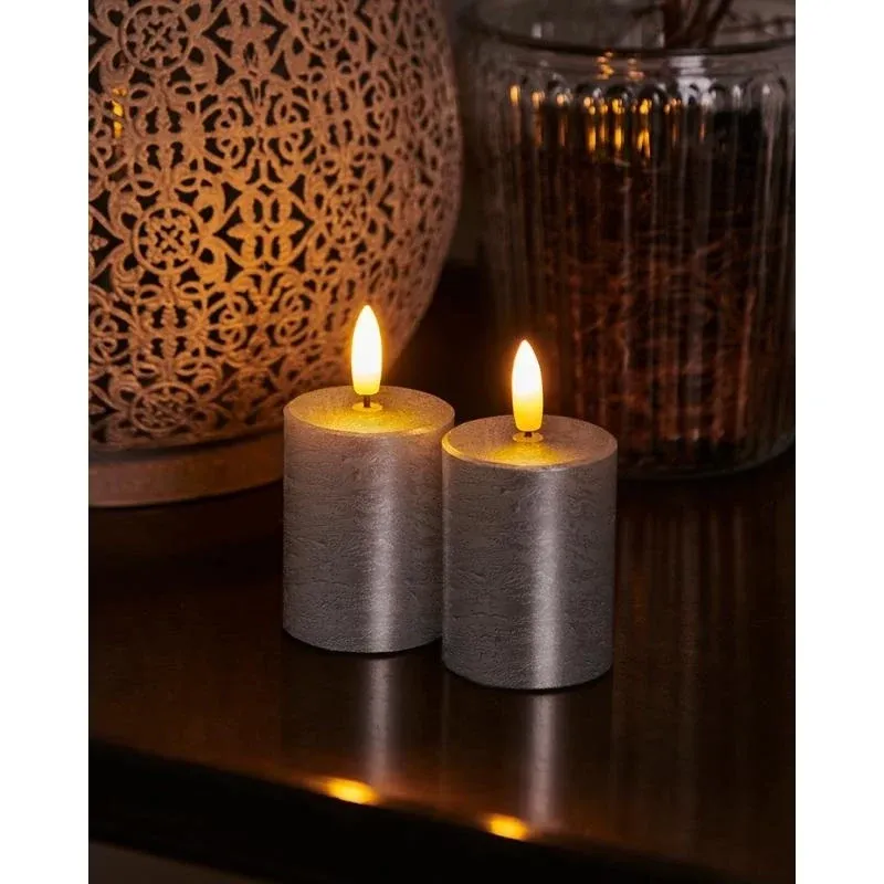 Download LED-Kerzen-Set mit Wachs Sille mini, 2 Stück, Ø 5 × 6,5 cm, silber