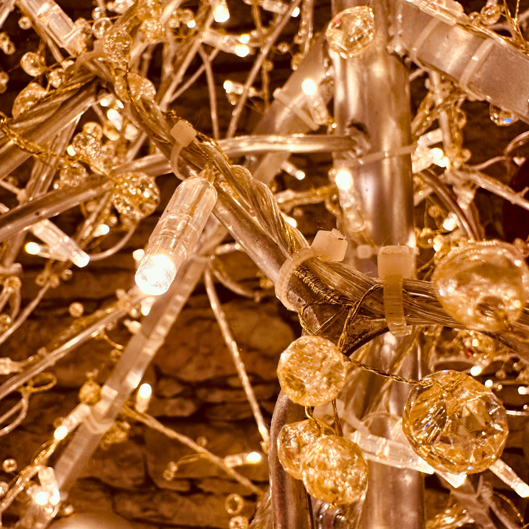 LED-Lichterkette mit Kristallen, 8 m, Goldkabel, Eco Fix