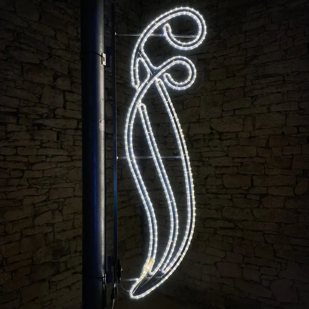 LED-Lichtmotiv mit Blitzbirne, 180 x 60 cm, eisweiß