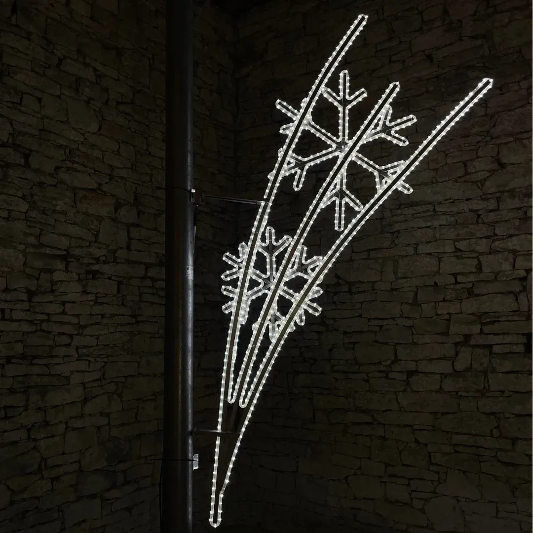 LED-Lichtmotiv 2 Eisflocken, 150x260cm, eisweiß