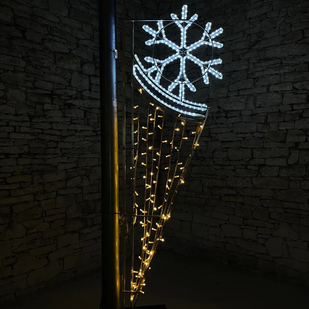 LED-Lichtmotiv, Fahne mit Schneeflocke, 0,6x2 m