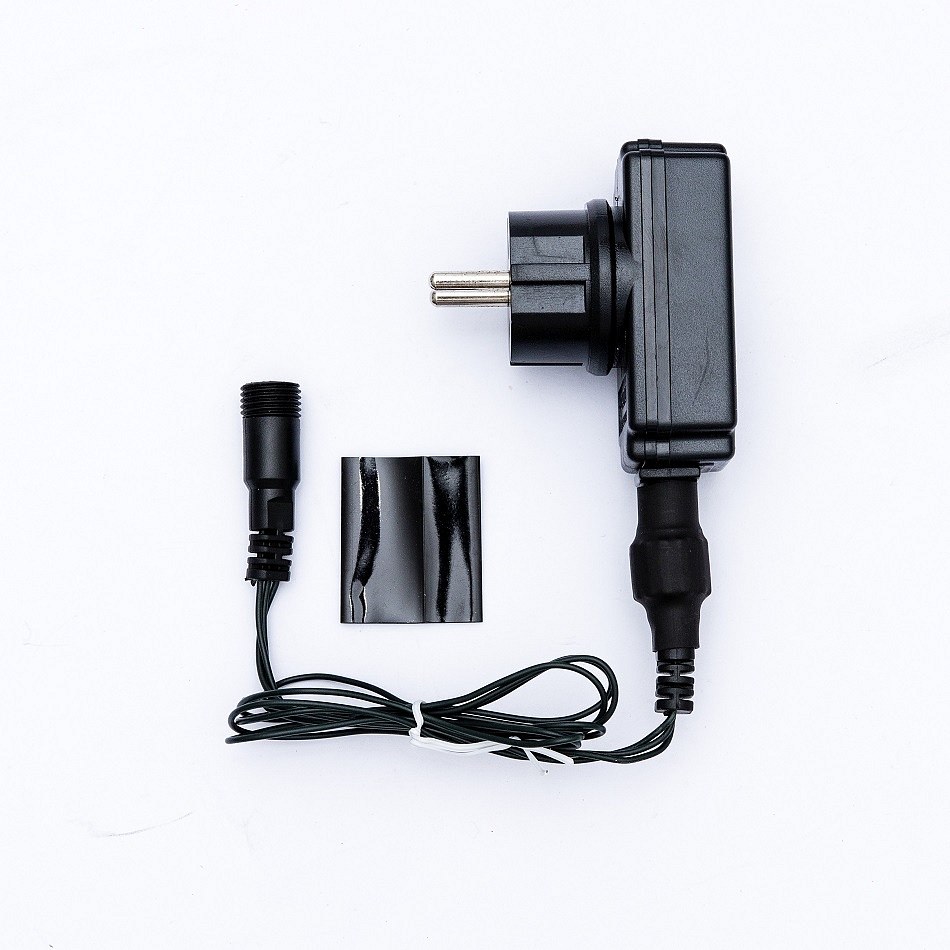 HOBBY LINE Transformator 30 V, schwarzes Kabel IP44 Outdoor, Animationsprogramm