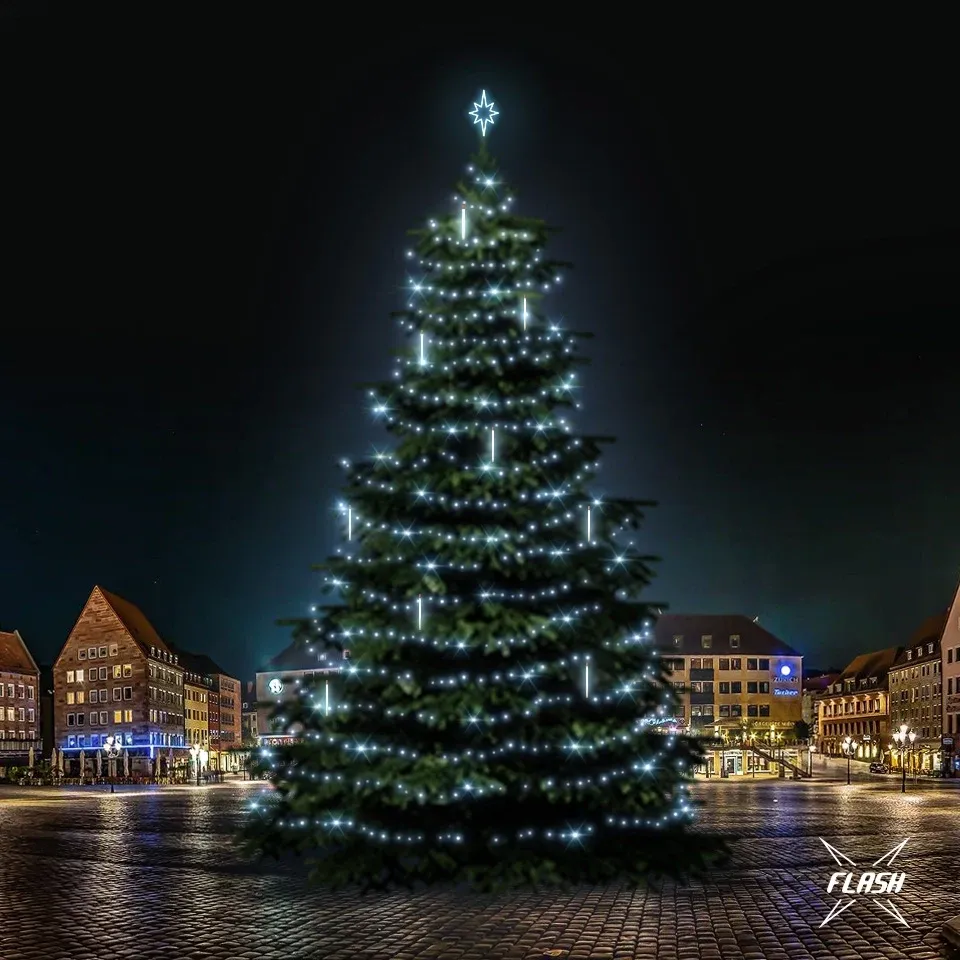 LED-Baumlichtset 21-23m hoch, eisweiß mit Flash, mit fallendem Schnee