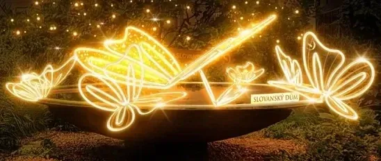 LED-Lichtbrunnen, 300 x 100 x 300 cm, warmweiß