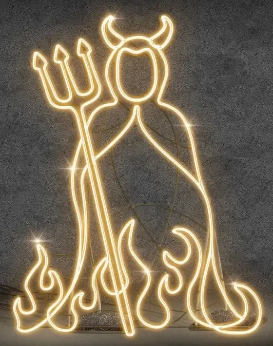 2D-LED-Leuchte lucifer, 128 × 165 cm, warmweiß, stehend