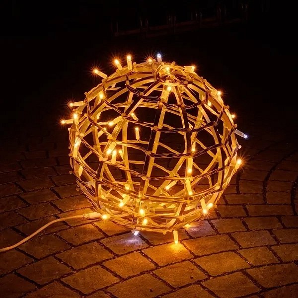 3D-LED-Lichtkugel, 120 cm Durchmesser, warmweiß, 230 V, 18 W, Aluminium, 2-teilig