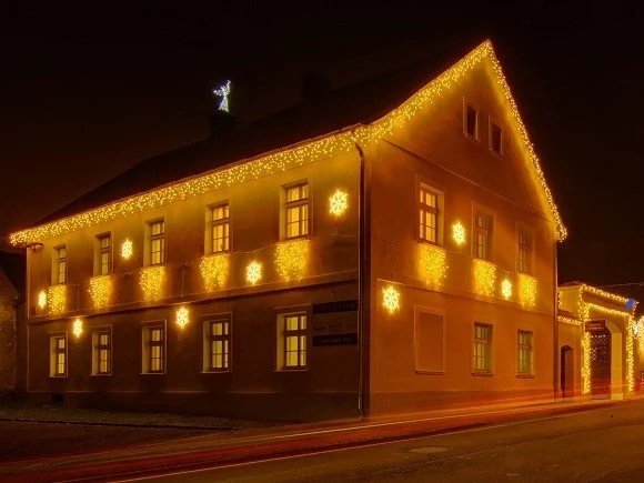 Easy Fix 2D LED-Flutlicht VIII., Ø 60 cm, warmweiß mit FLASH, hängend, Aluminium, IP67