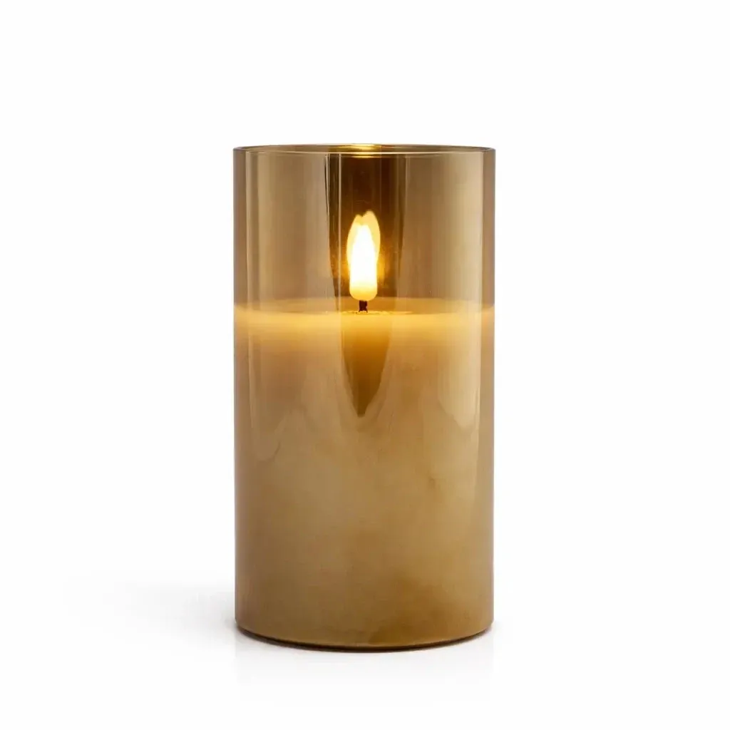 LED-Kerze im Glas, batteriebetrieben, Ø 7,5 × 15 cm, goldfarben, 2× AA