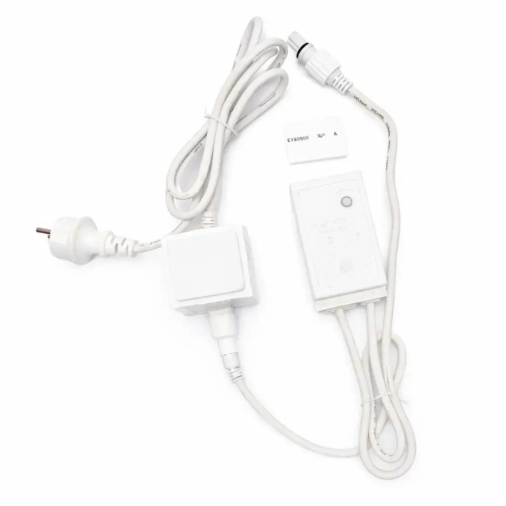 Transformator 36 W, Außenkabel in Weiß, Schutzart IP44, für WFT3, WF204 und WF206, Animationsprogramm