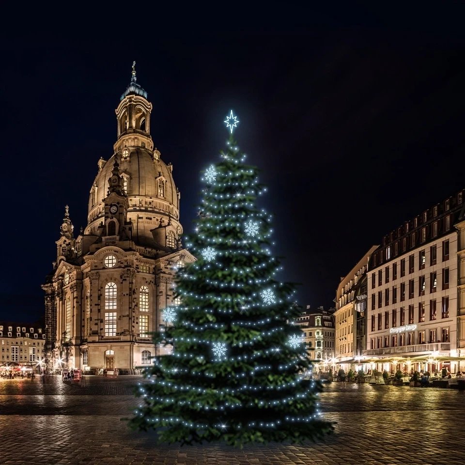LED-Lichtset für Weihnachtsbäume 15-17 m hoch, eisweiß mit Dekoren DZX0EFD08