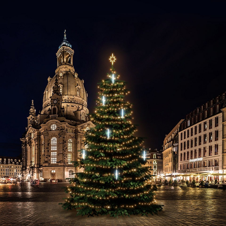 LED-Lichtset für Weihnachtsbäume 15-17 m hoch, warmweiß mit fallendem Schnee
